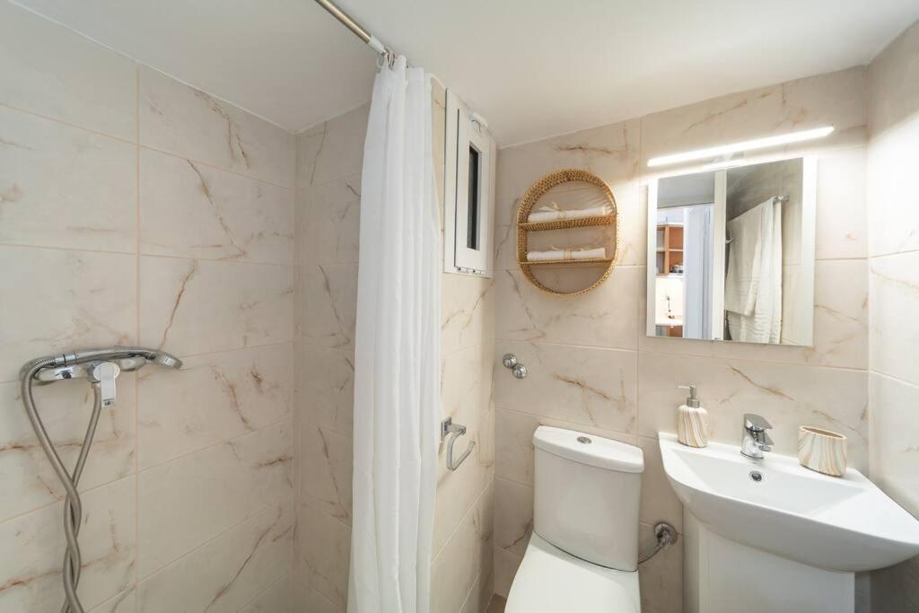 Urban Escape Apartment Rhodes City ภายนอก รูปภาพ
