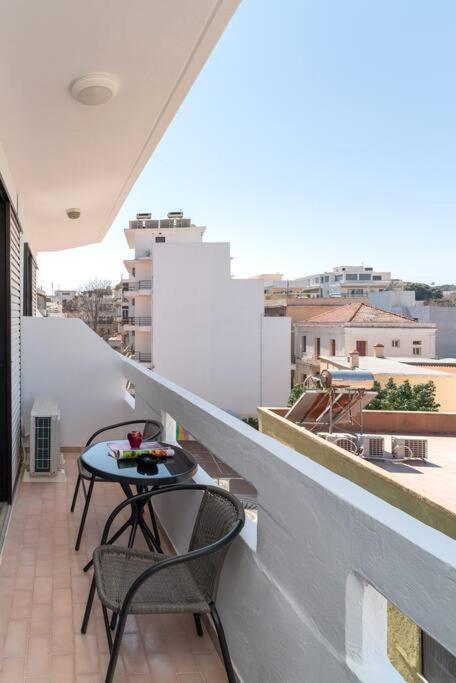 Urban Escape Apartment Rhodes City ภายนอก รูปภาพ